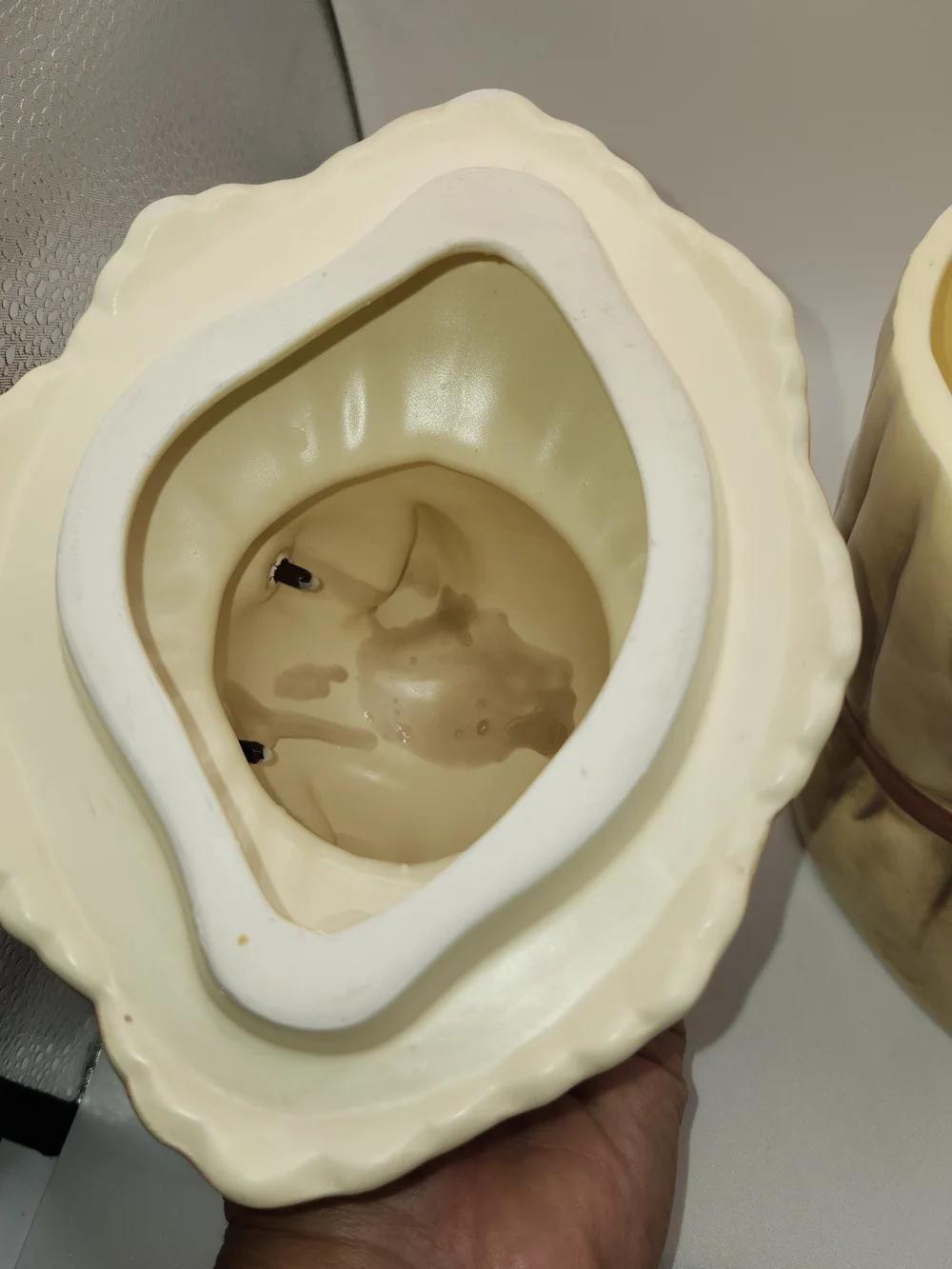 VTG 1980s Emily The Cat Ceramic Cookie Jar Glass Eyes Japan Mervyns Kitsch/EUC